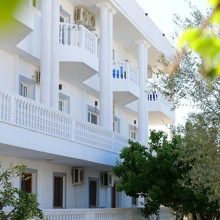 Vila Unique Aparthotel Ksamil Buitenkant foto