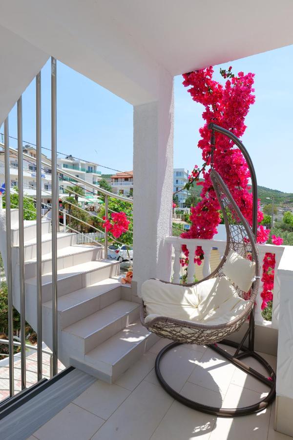 Vila Unique Aparthotel Ksamil Buitenkant foto
